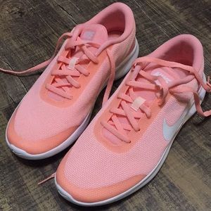 Nike Flex sneakers
